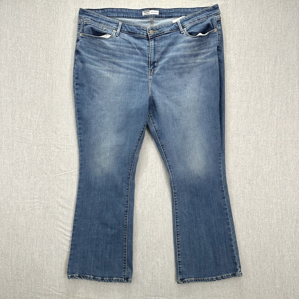 Signature by Levi Strauss Jeans Womens Size 24s Blue Bootcut Mid Rise Gold Label